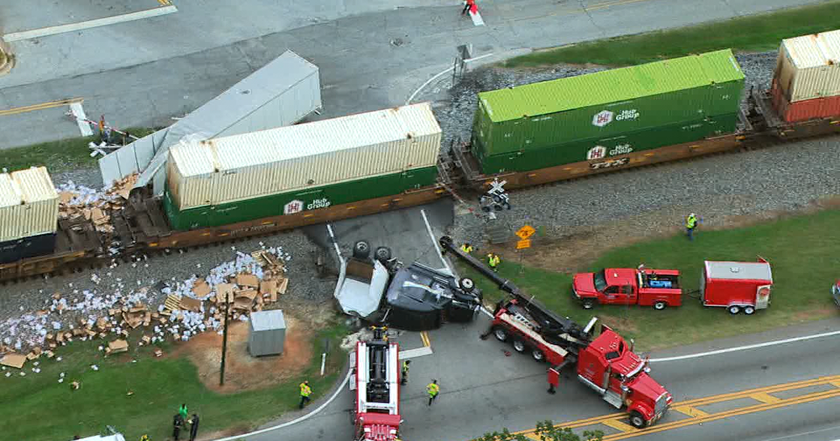 Train and semi-truck collide in Henry County | FOX 5 Atlanta