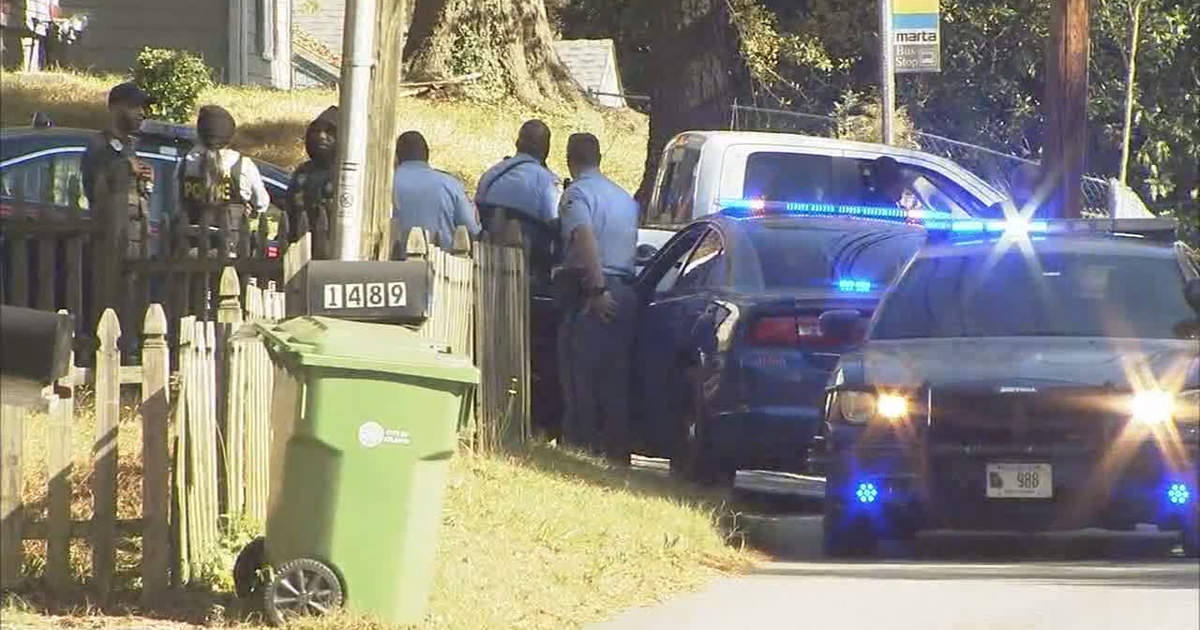 Police: Suspect on the run after shots fired at officer | FOX 5 Atlanta
