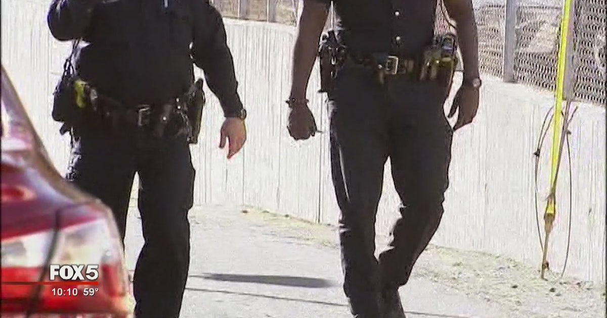 Atlanta Police Demonstrates Body Cameras | FOX 5 Atlanta