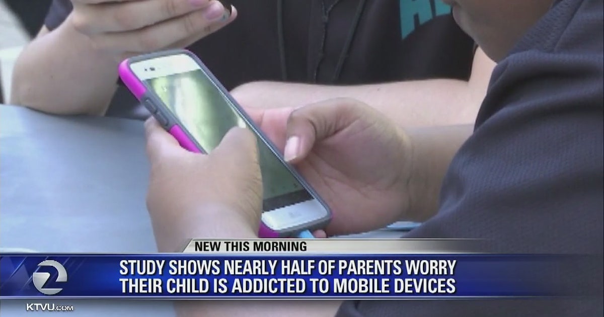 Nearly 50 percent of parents worry about their kids' smartphone ...