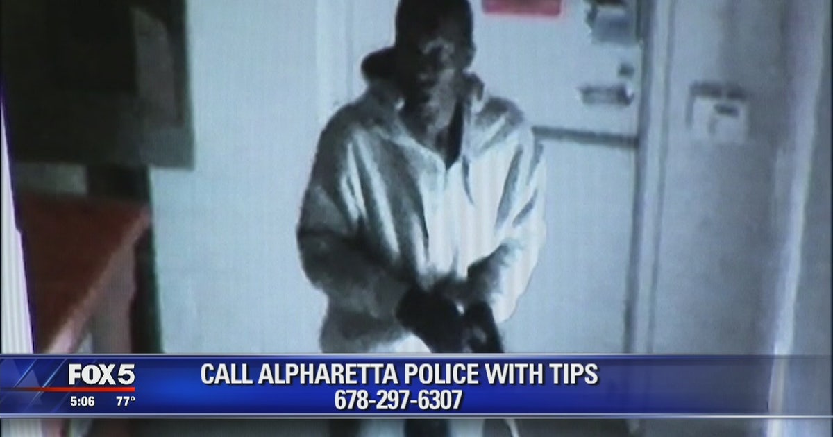 Police Searching for Serial Burglar | FOX 5 Atlanta