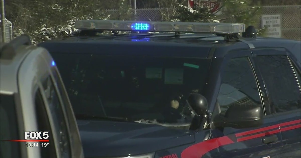 Atlanta Police officer hit by car in Buckead due to icy roads | FOX 5 ...