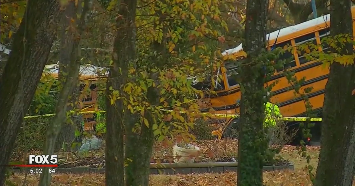 Lawyers want civil claims in deadly bus crash put on hold | FOX 5 Atlanta