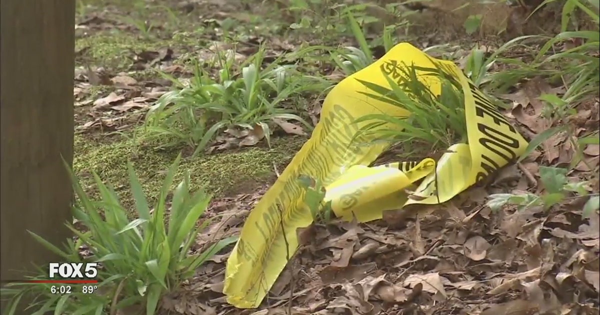 Man found dead in car in SE Atlanta | FOX 5 Atlanta