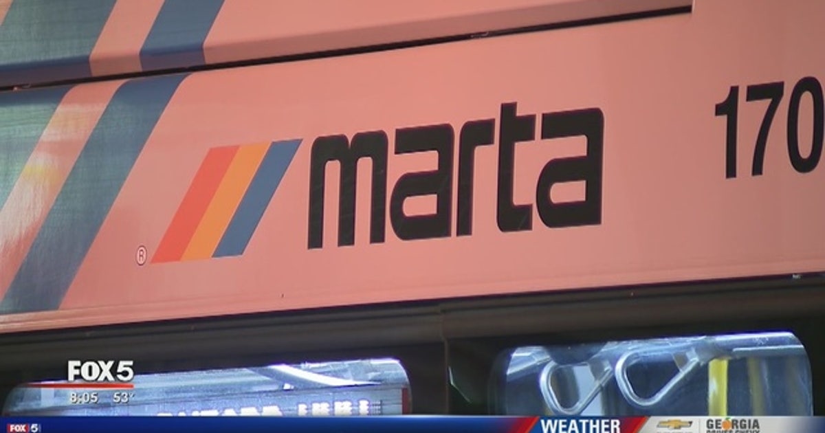 MARTA bus crashes in Dunwoody; 3 injured