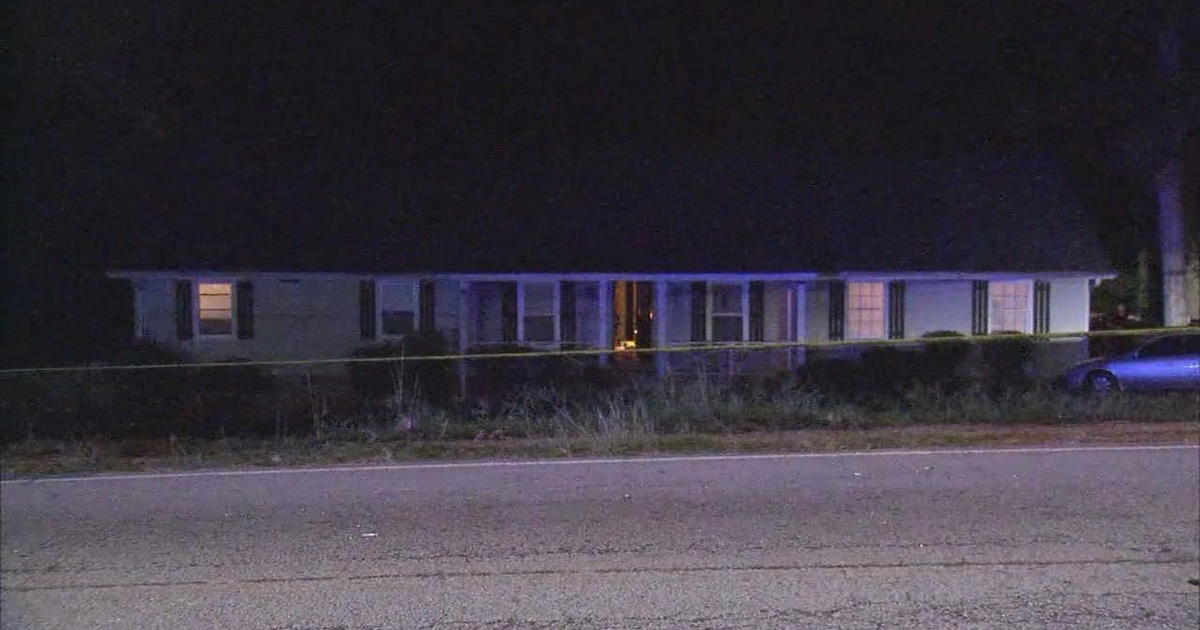 Man found shot to death inside DeKalb County home | FOX 5 Atlanta