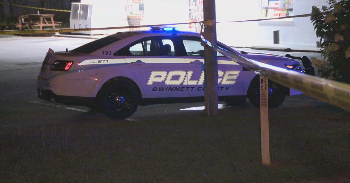 Police: Teen shot, killed at Gwinnett County gas station | FOX 5 Atlanta