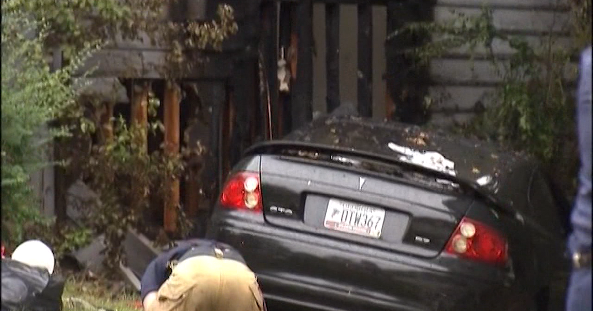 Car Hits House, Causes Fire in DeKalb County | FOX 5 Atlanta