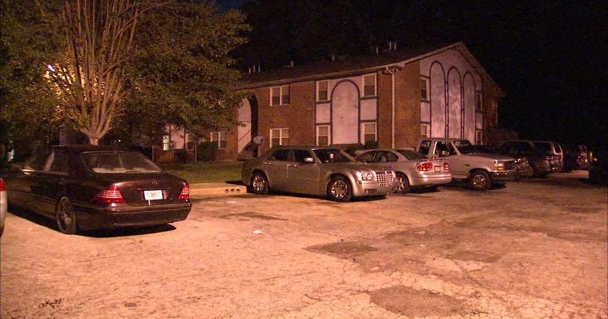 Man injured in southwest Atlanta apartment shooting | FOX 5 Atlanta