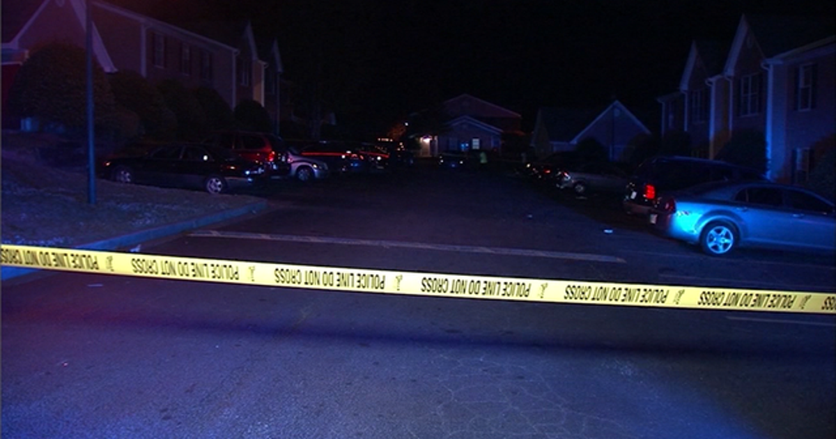 Police investigate apartment shooting | FOX 5 Atlanta