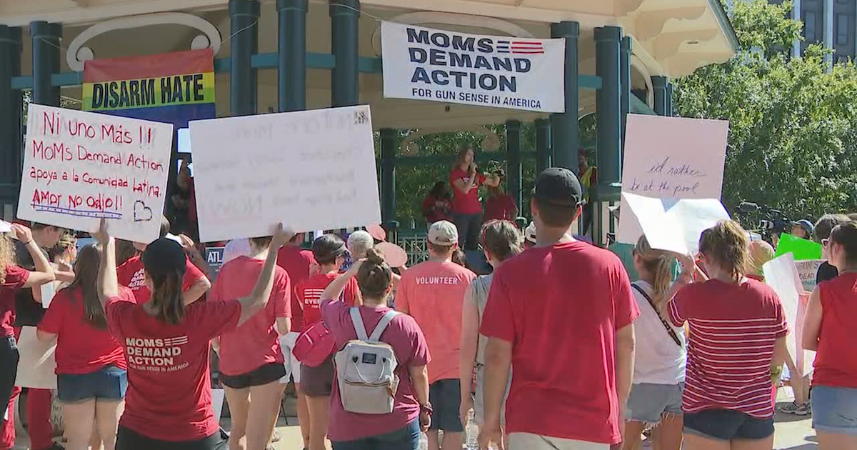 Advocates rally in Decatur to call for safer gun laws | FOX 5 Atlanta