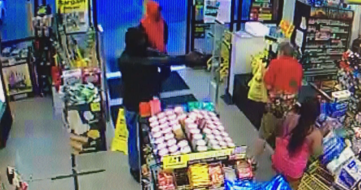 Armed robbery at McDonough Dollar General | FOX 5 Atlanta