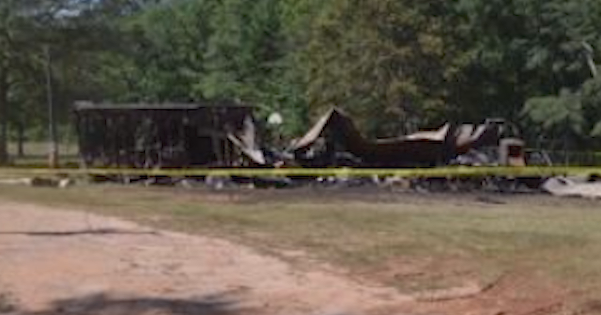 Mobile Home Exploding Mobile home fire, explosion kills 1 person | FOX 5 Atlanta