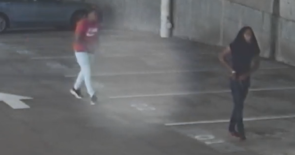Police searching for armed robbery suspects | FOX 5 Atlanta