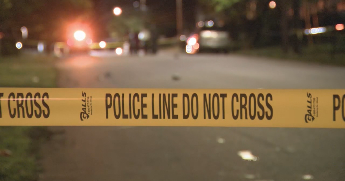 Police: 2 men shot on southwest Atlanta street | FOX 5 Atlanta