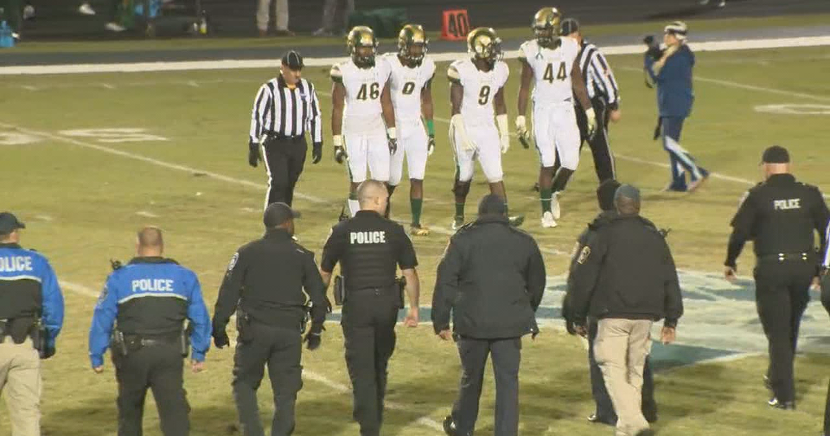 High school teams honor fallen Gwinnett County police officer | FOX 5 ...