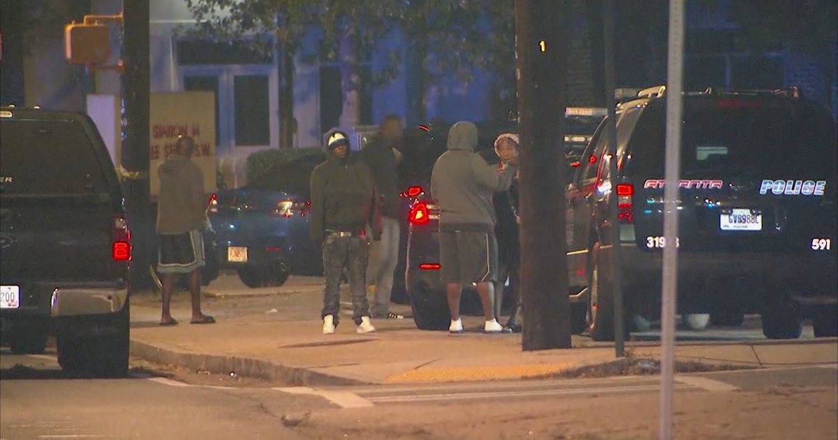 Man arrested after hours-long standoff in southwest Atlanta | FOX 5 Atlanta