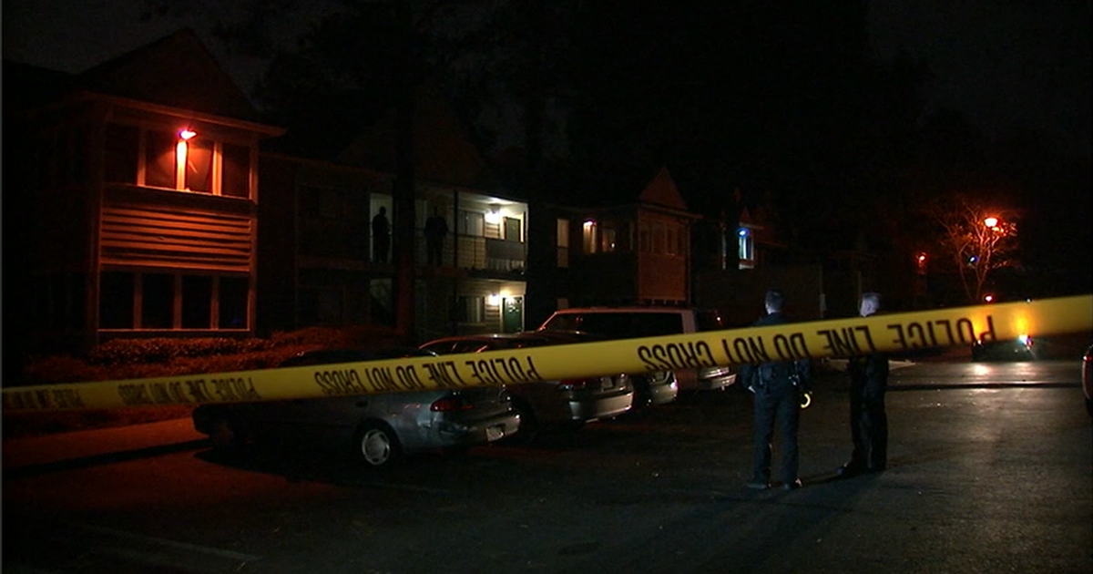 Police investigate deadly apartment complex shooting | FOX 5 Atlanta