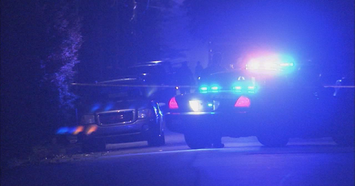 Police: Woman shot in leg in southwest Atlanta | FOX 5 Atlanta