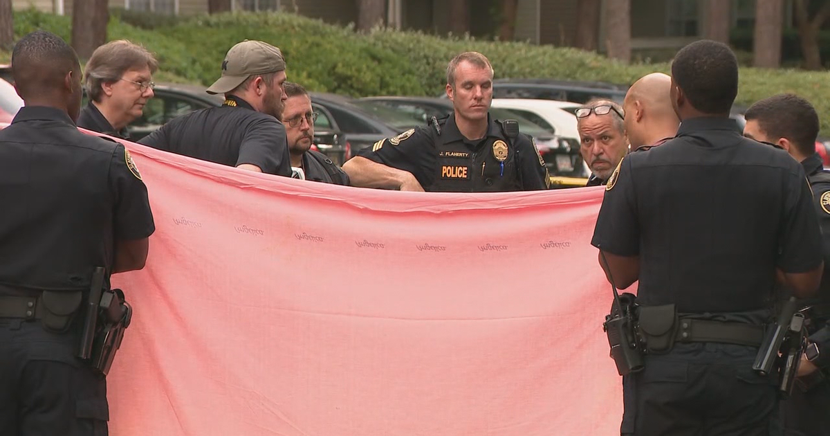 Police: Man shot, killed at Clayton County apartment complex | FOX 5 ...