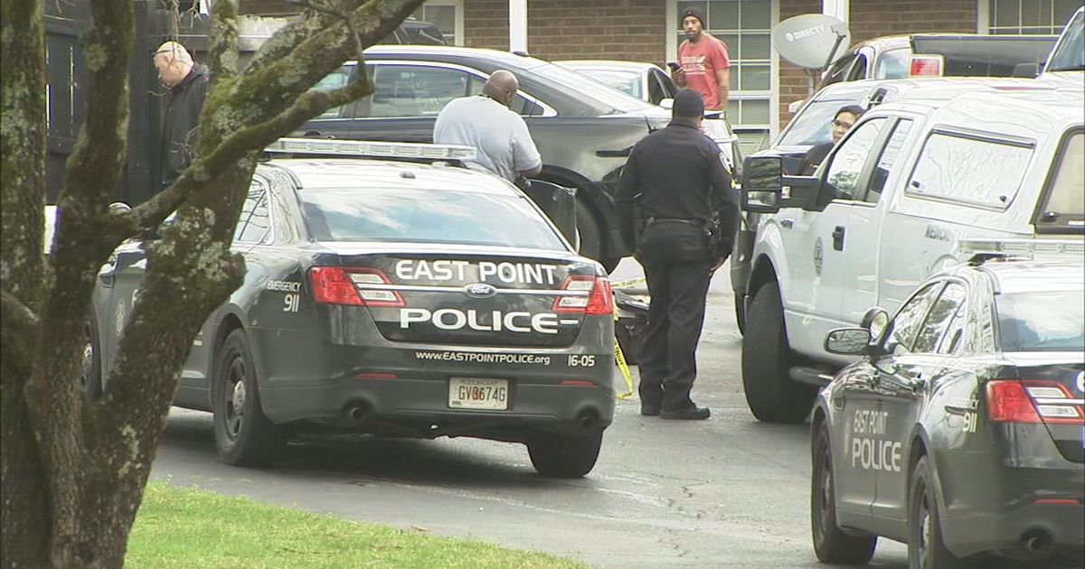Police: woman found stabbed to death behind dumpster | FOX 5 Atlanta