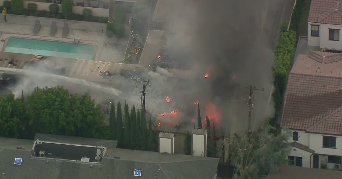 More than 40 displaced after fire at apartment building in Arcadia ...