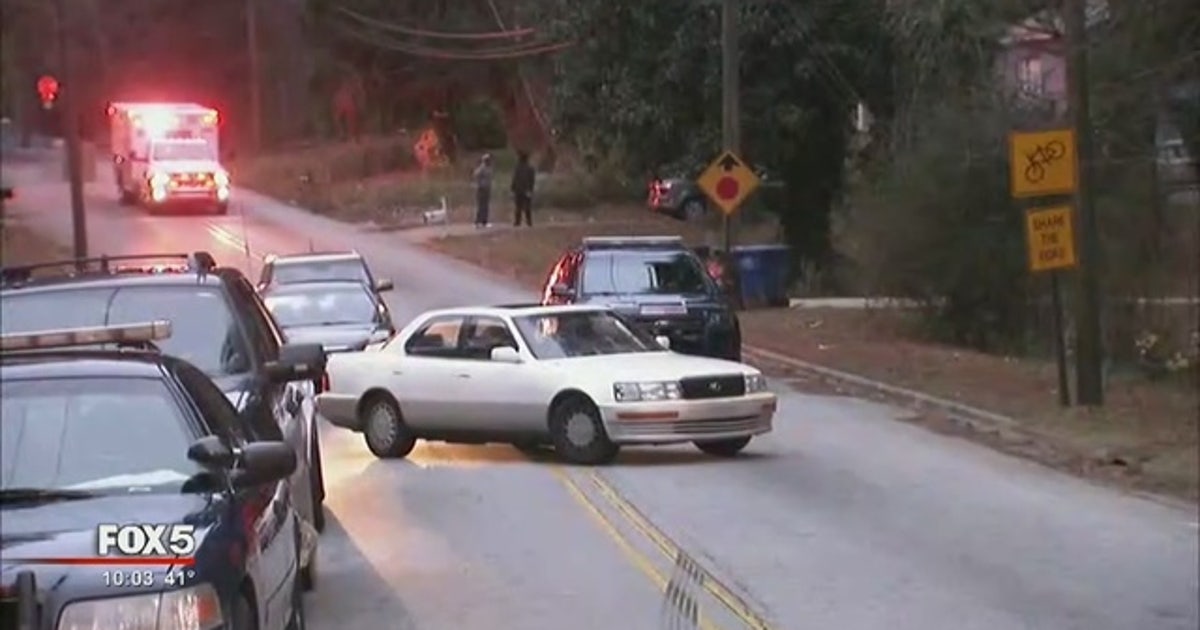 Man shot by SWAT officer in northwest Atlanta dies | FOX 5 Atlanta