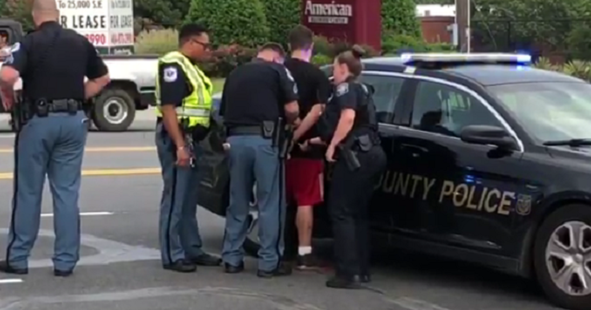 Cobb County police officer injured in chase | FOX 5 Atlanta