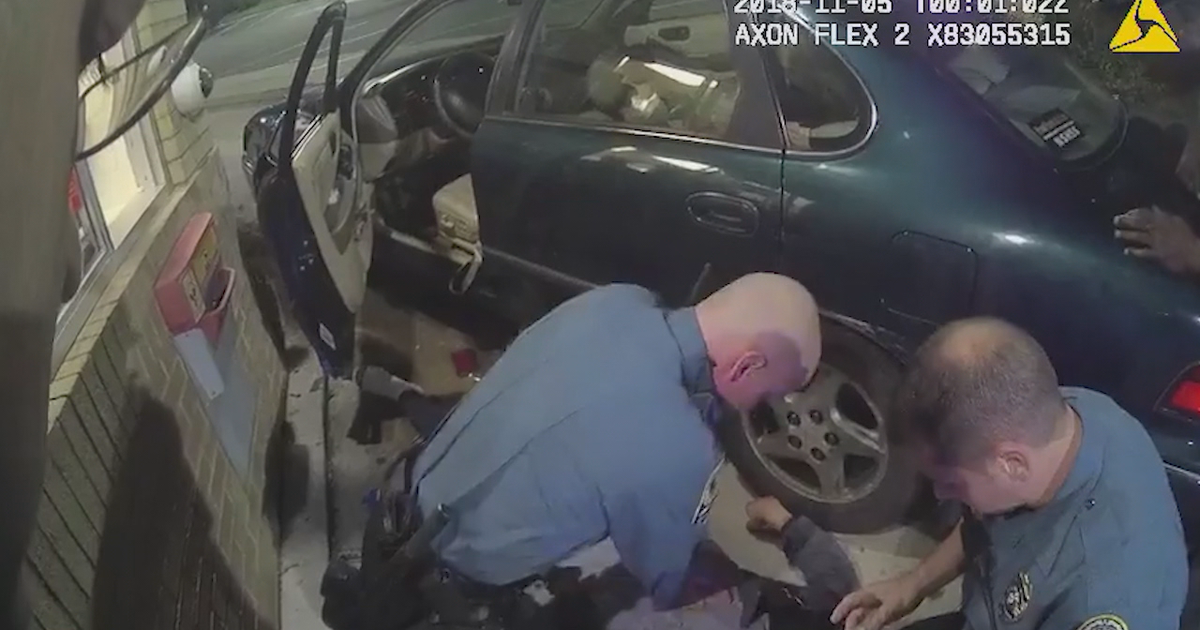 Gwinnett County Police officers save man pinned in car | FOX 5 Atlanta