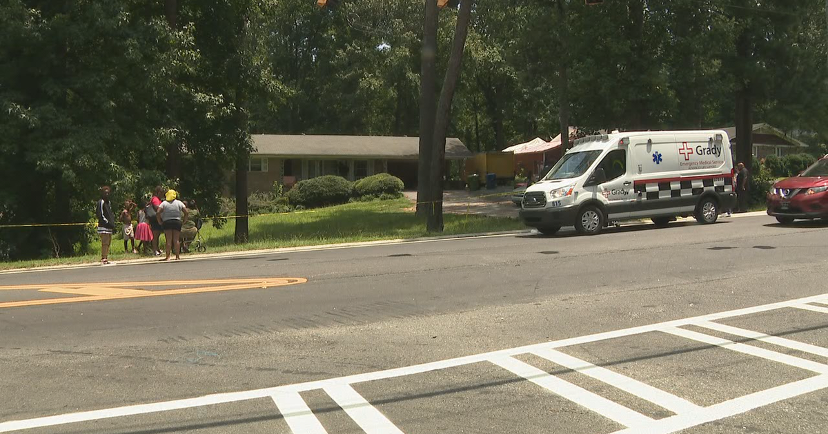 Police: 2 men found shot to death in southwest Atlanta home | FOX 5 Atlanta