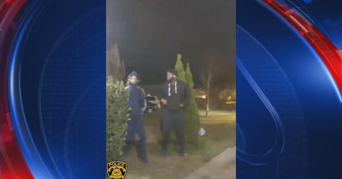 South Fulton Police search for burglary suspects | FOX 5 Atlanta
