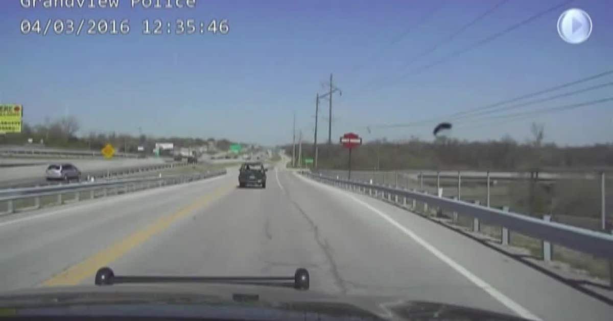 Police officer saves suspect's life after chase | FOX 5 Atlanta