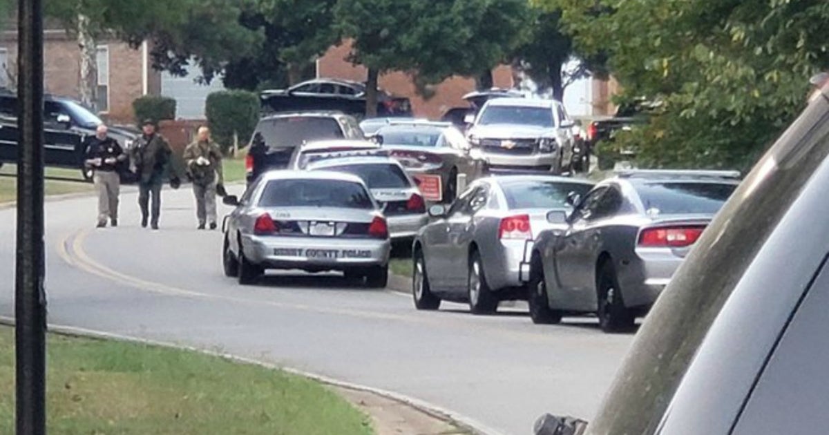 Shooting suspect in custody after Henry County SWAT standoff | FOX 5 ...