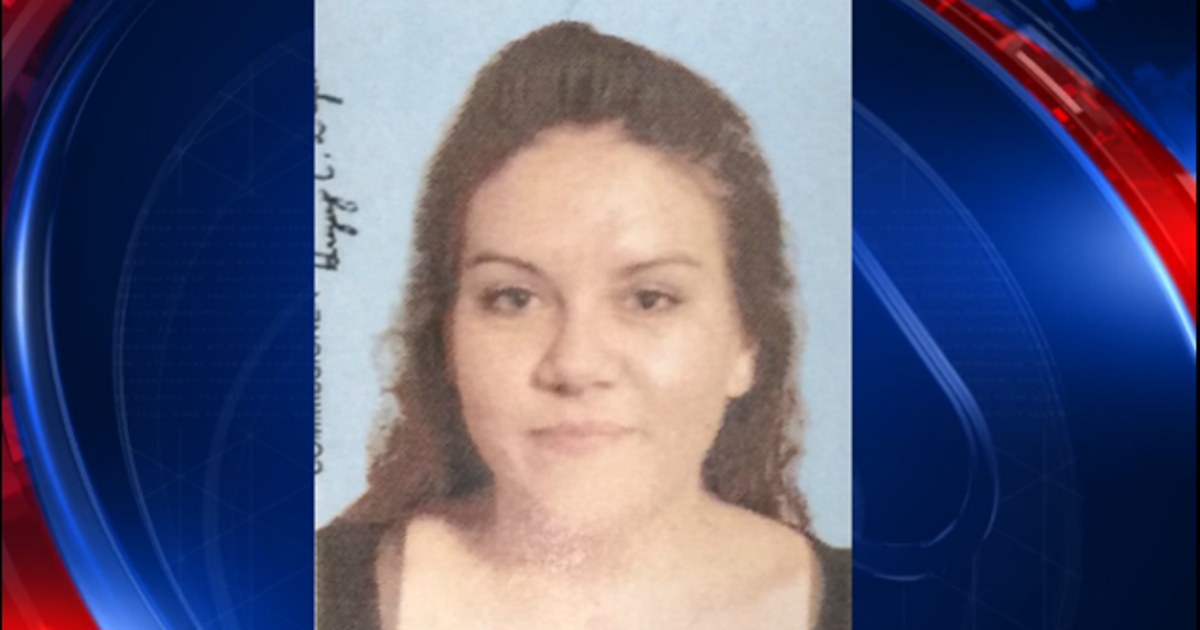 Woman wanted in mail theft, credit card scam | FOX 5 Atlanta
