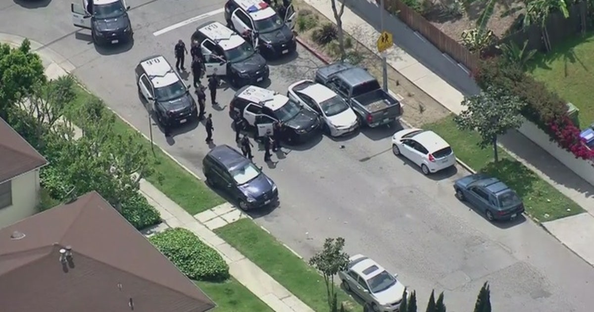 Felony hit-and-run suspect in custody after wild chase, standoff in ...