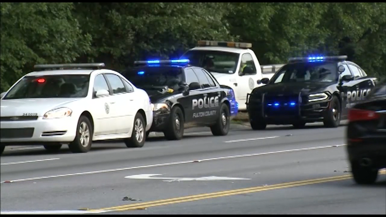 Police Pursuit Ends In Fatal Crash In Fulton County | FOX 5 Atlanta