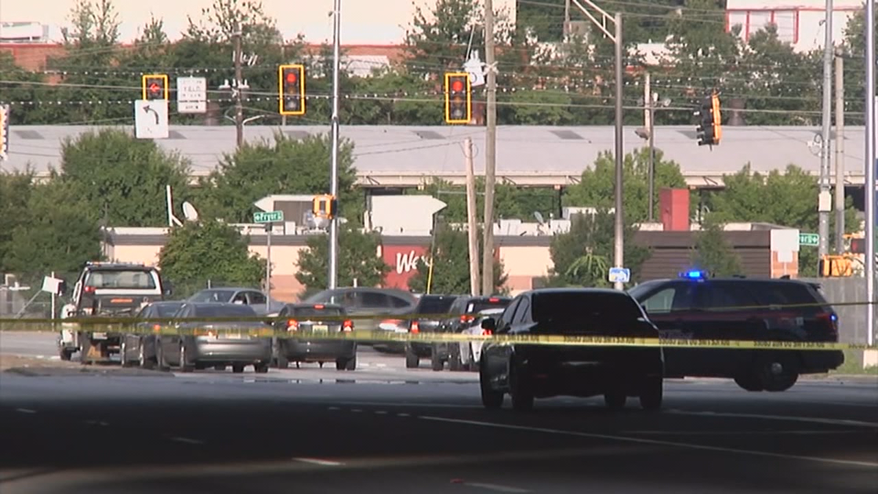 Police: Man Killed In Southwest Atlanta Pedestrian Accident | FOX 5 Atlanta