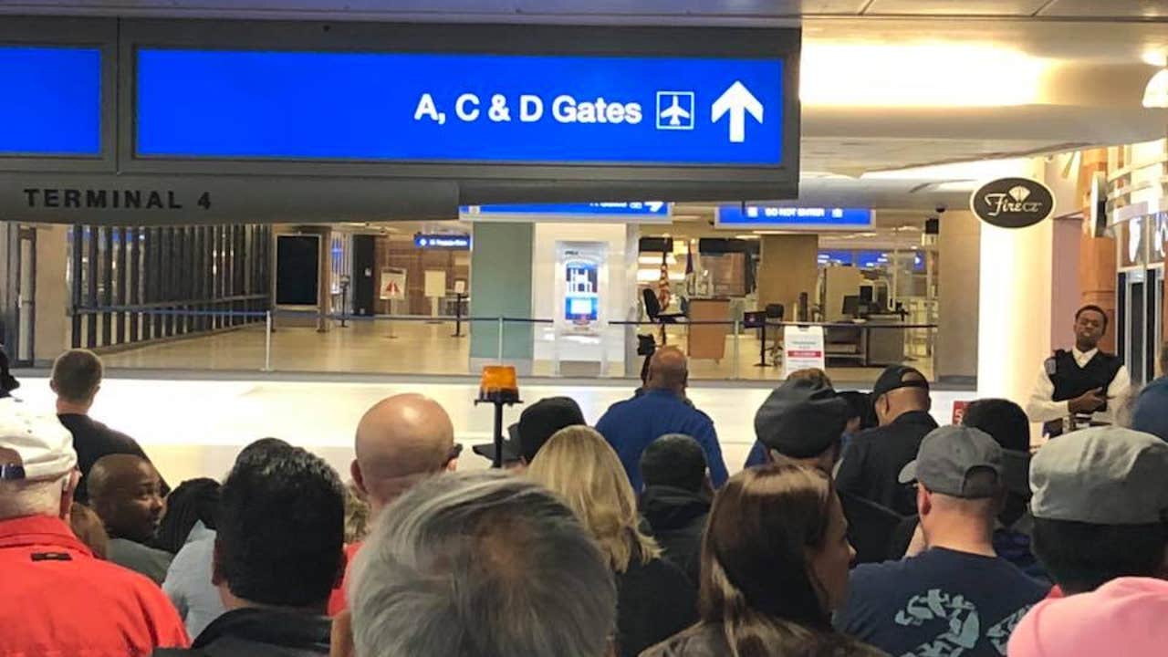 Phoenix Sky Harbor terminal 4 reopened after vehicle left unattended