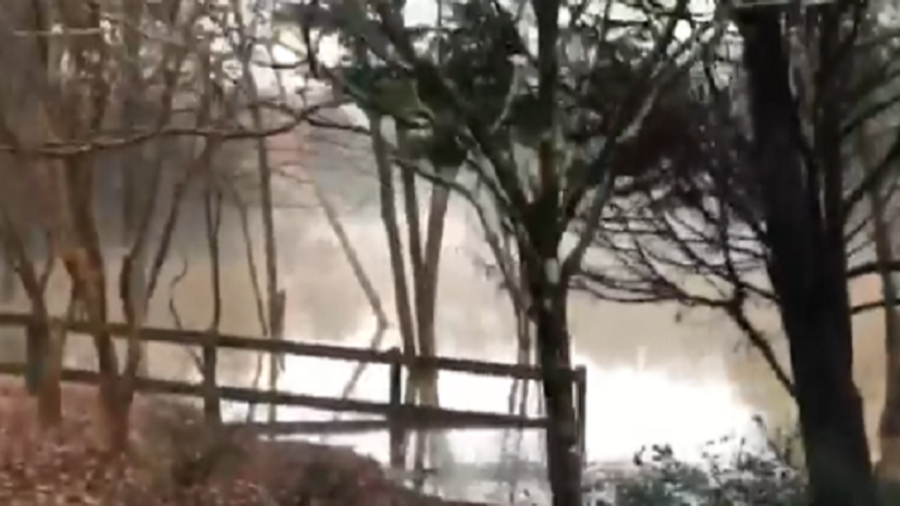 Chattahoochee River floods Roswell, several streets shut down FOX 5