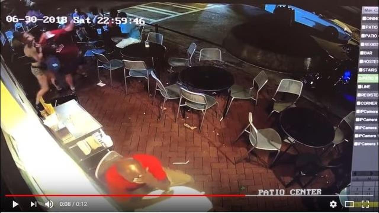 Georgia Waitress Takes Down Man Who Appears To Grope Her Epic Video Shows