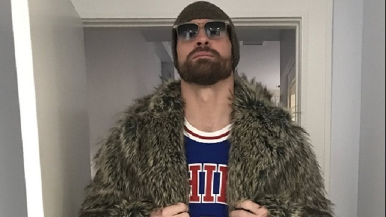 jason kelce super bowl parade outfit