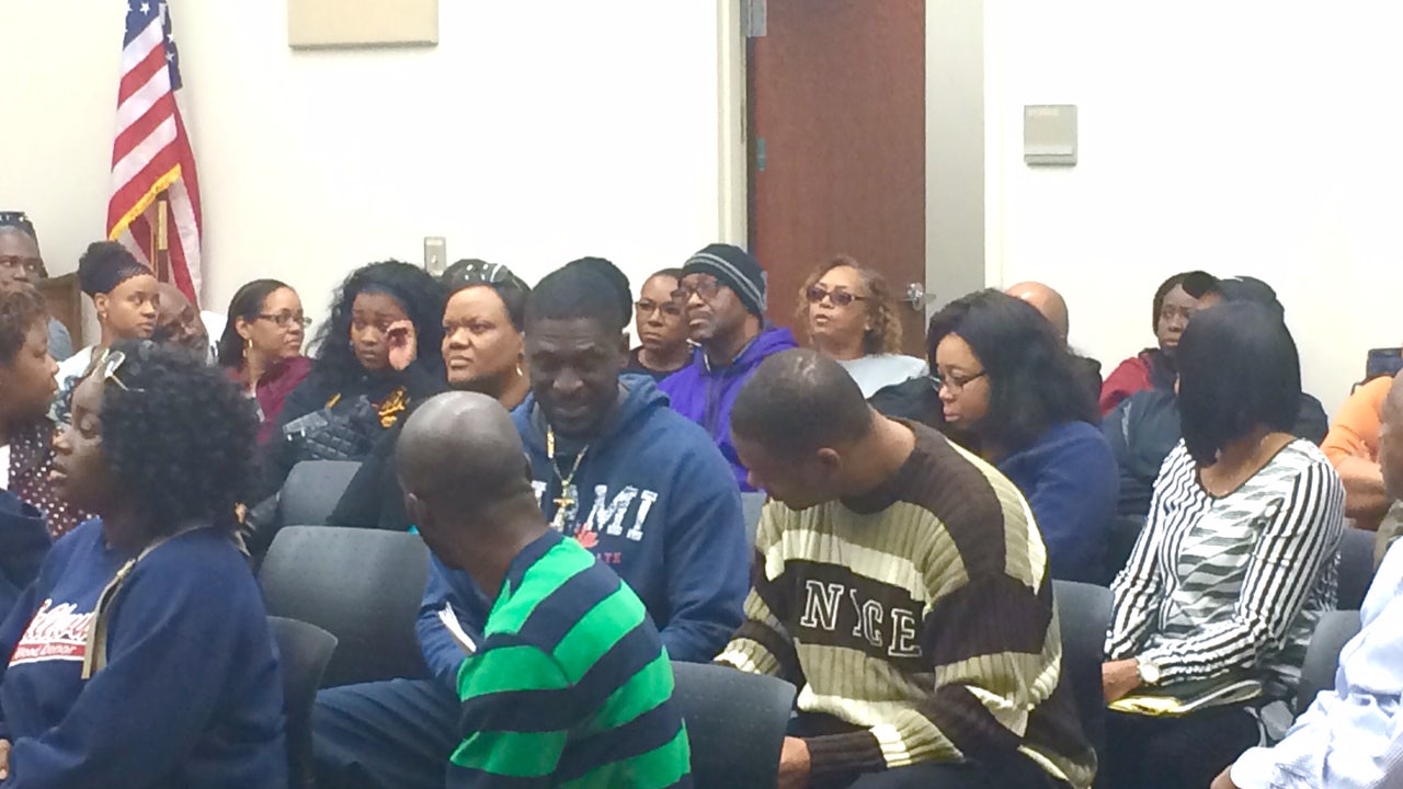 Hoa Community Tries To Oust President