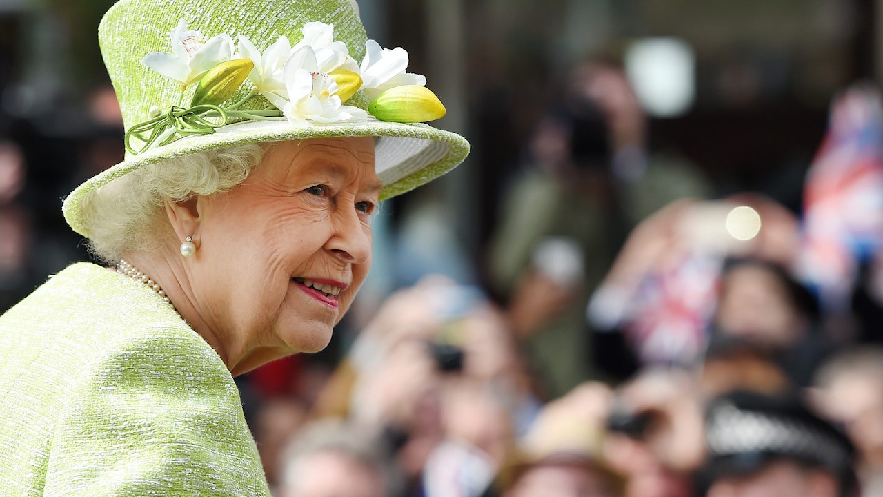 Why Does The Queen Have Two Different Birthdays? | FOX 5 Atlanta