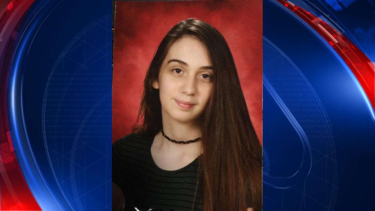 Fayetteville police searching for missing teen girl