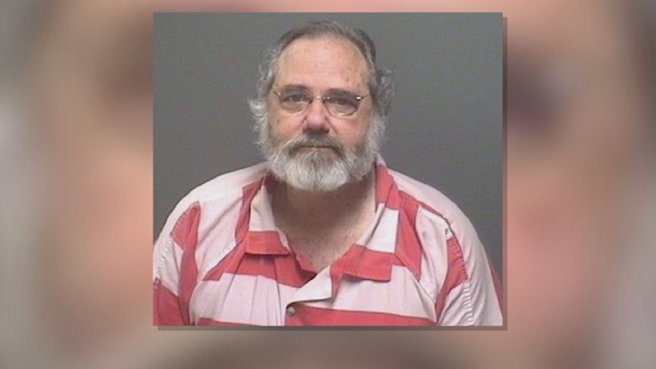 Alabama Doctor Accused Of Recruiting Prostitutes As Patients 