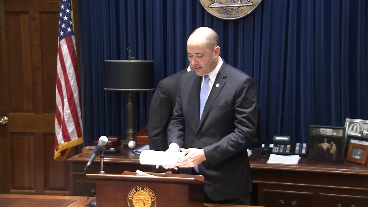 New attorney general officially sworn in
