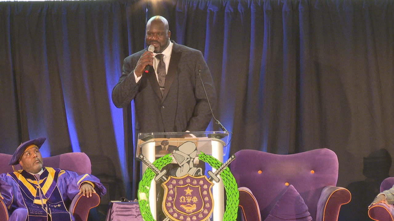 Shaquille O Neal honored with lifetime achievement award