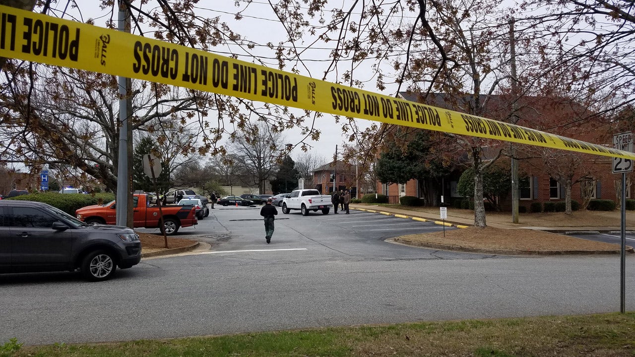 Police: Fight Ends In Deadly Shooting In Northwest Atlanta | FOX 5 Atlanta