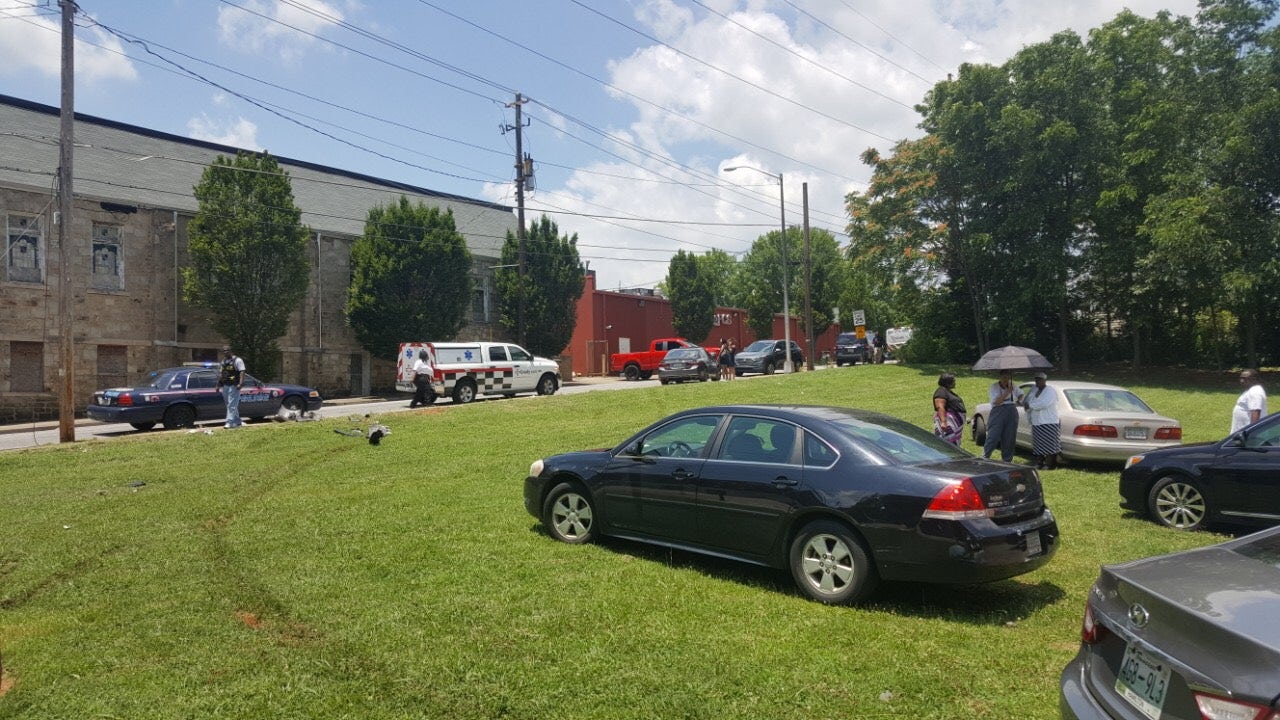Stolen Car Chase Ends In Violent Crash Fox 5 Atlanta Stolen Car Chase Ends In Violent Crash Fox 5 Atlanta