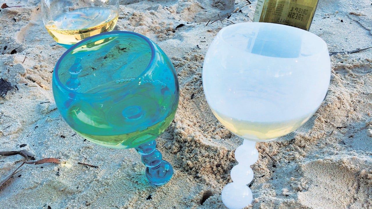 Aldi's Floating Wine Glasses Are Back In Stores - Aldi Finds June 12